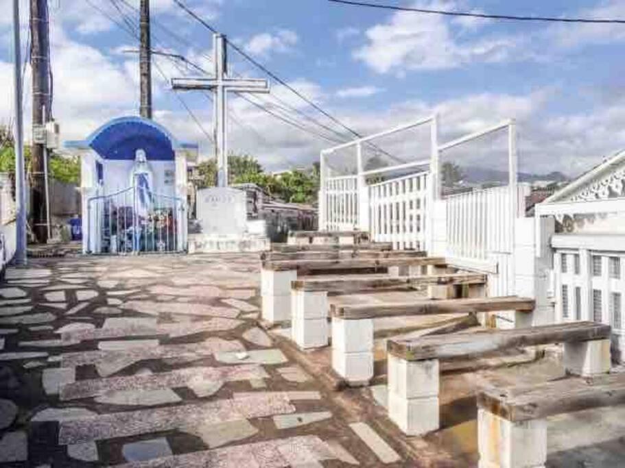 Appartement A 2 Pas De La Plage De Terre Sainte Exterior foto