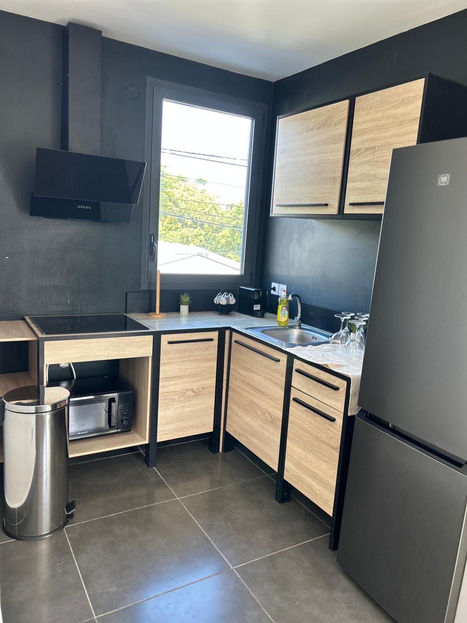 Appartement A 2 Pas De La Plage De Terre Sainte Exterior foto